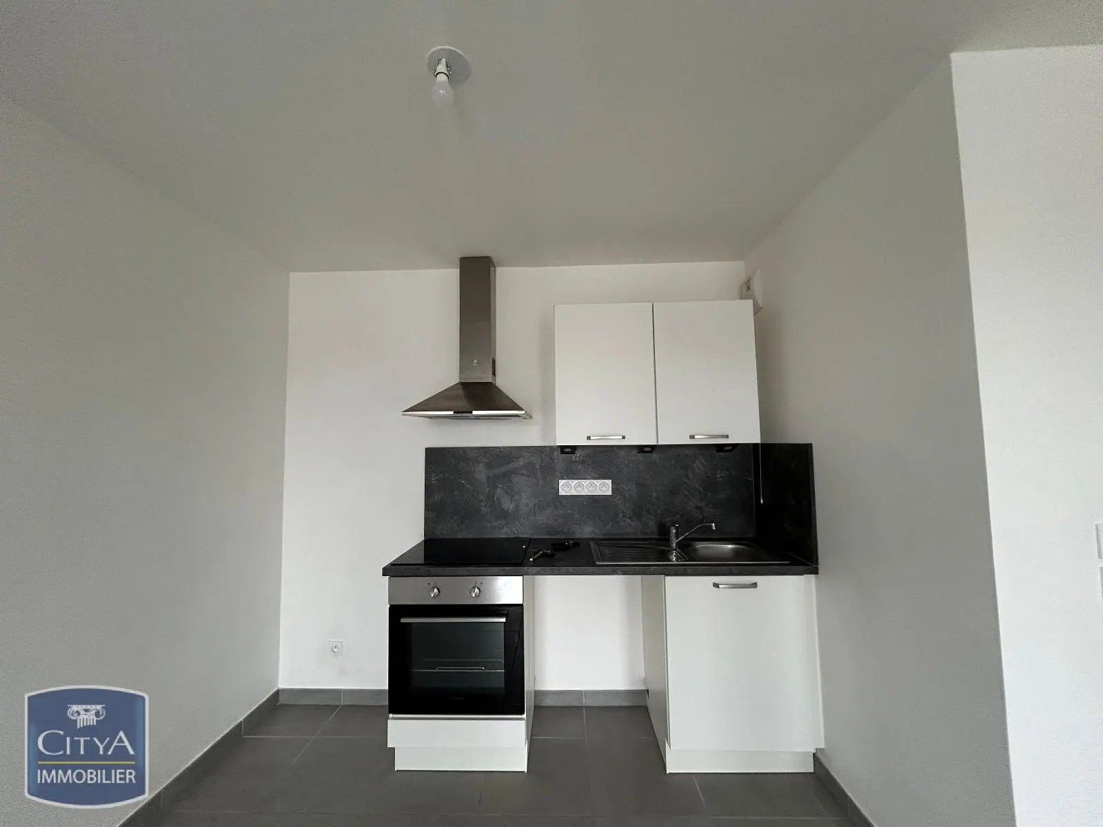 Photo 2 Appartement 2 pièces 42.18m²