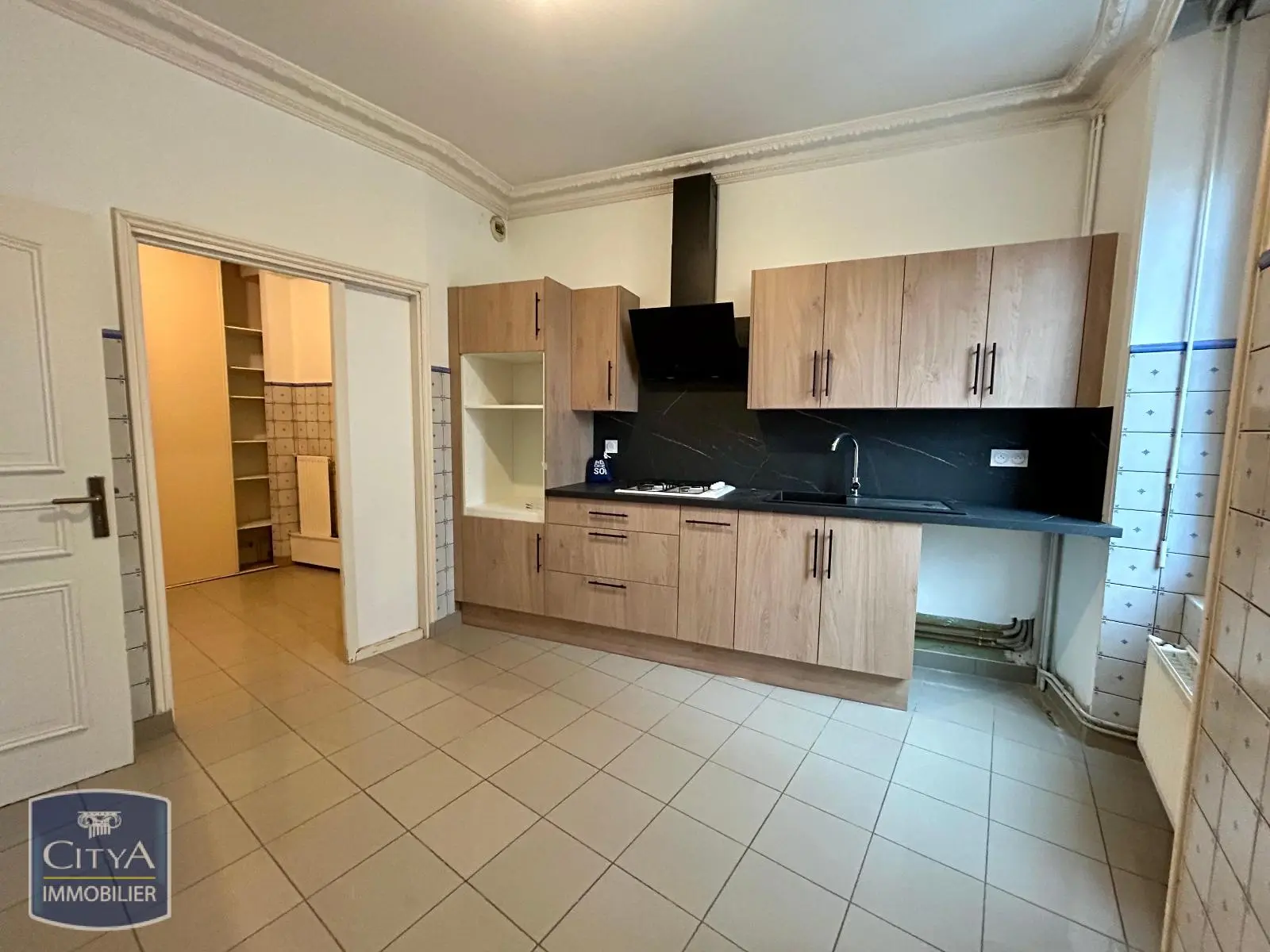 Photo 2 Maison 6 pièces 150m²