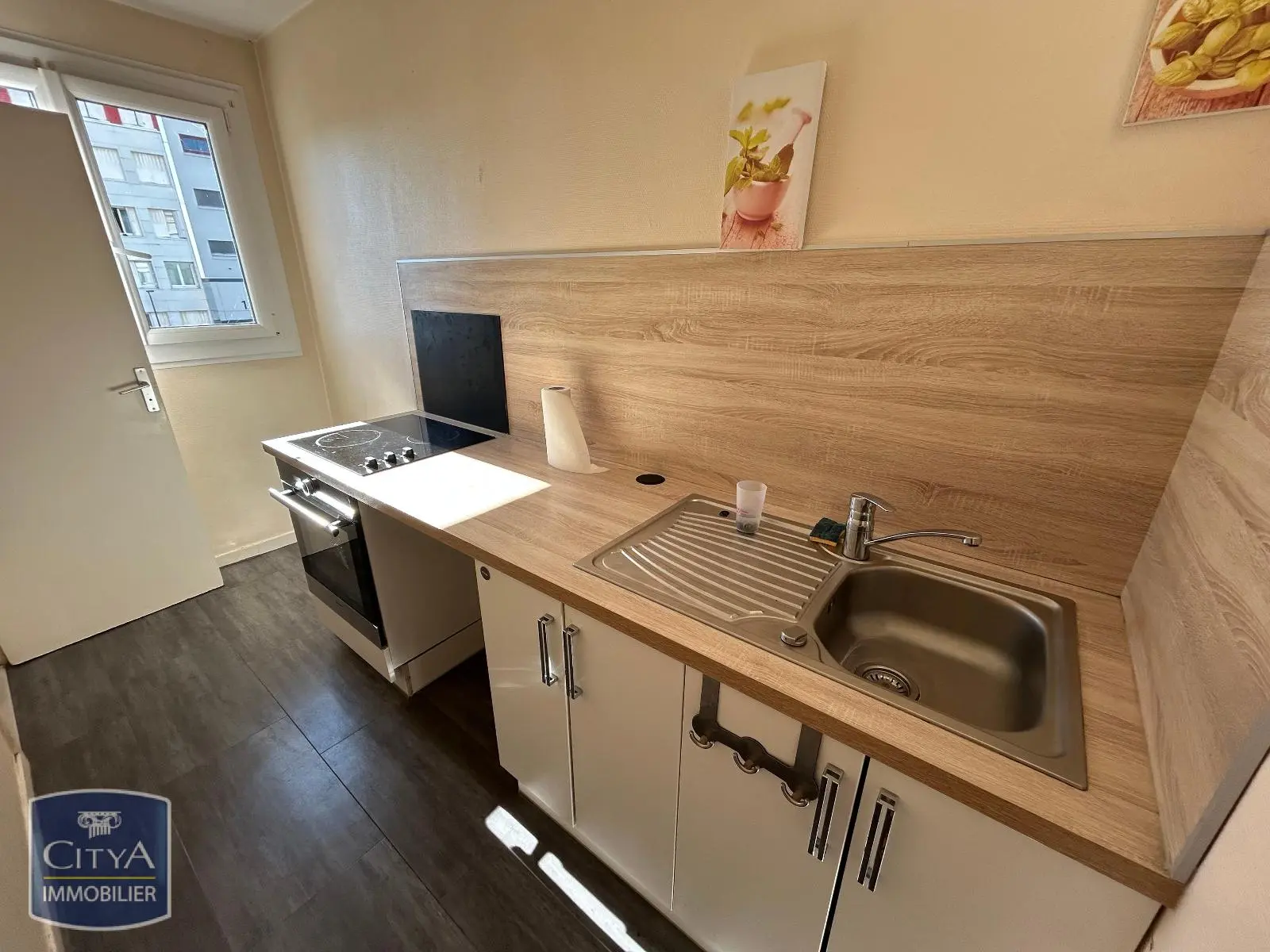 Photo 3 Appartement 1 pièce 27.07m²