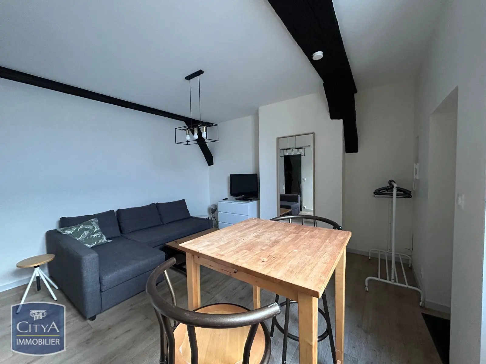 Photo 2 Appartement 1 pièce 24.66m²