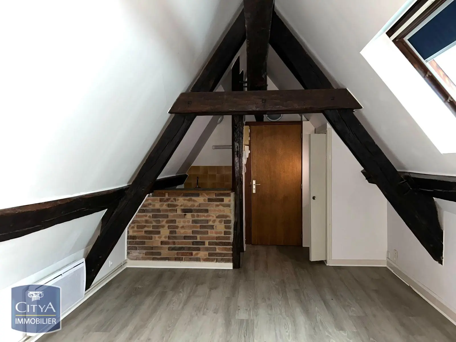 Photo 2 Appartement 1 pièce 21.13m²