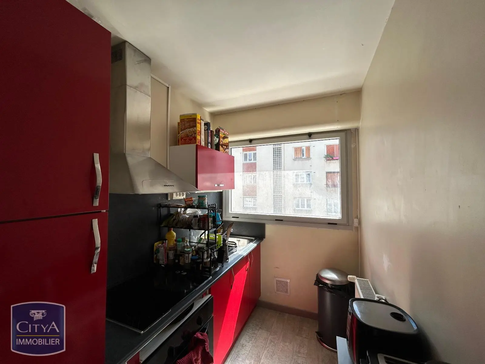 Photo 2 Appartement 1 pièce 28.47m²