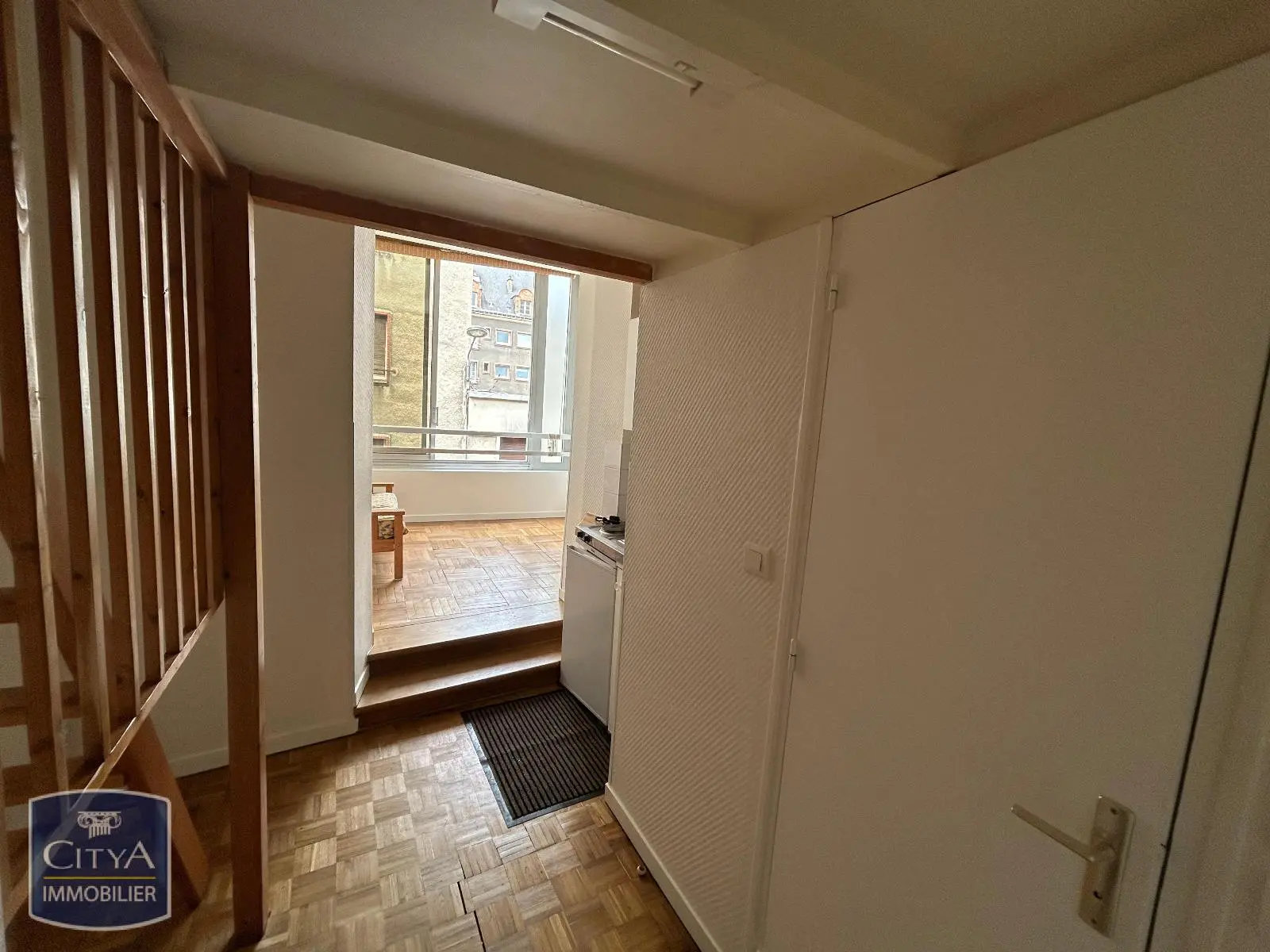 Photo 3 Appartement 1 pièce 14.41m²