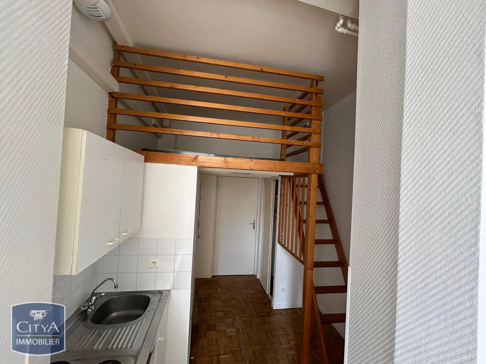 Photo 4 Appartement 1 pièce 14.41m²