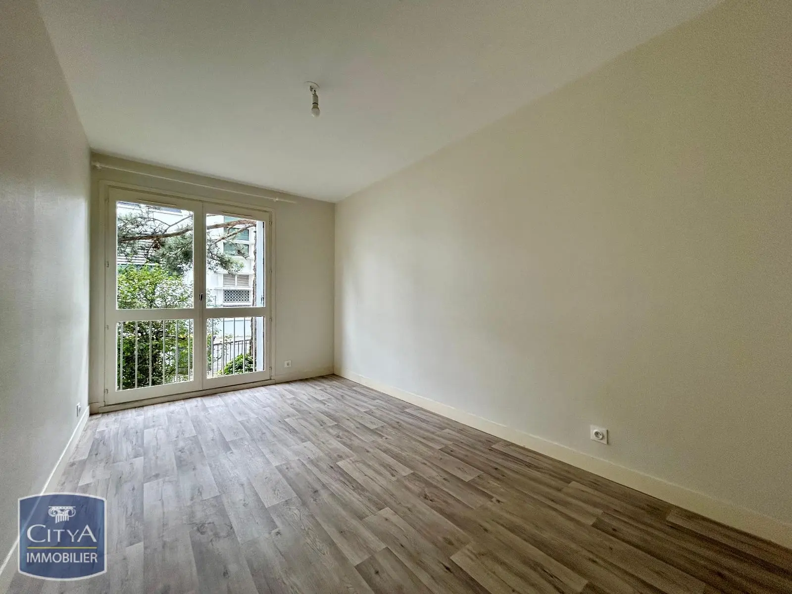 Photo 3 Appartement 5 pièces 104.41m²