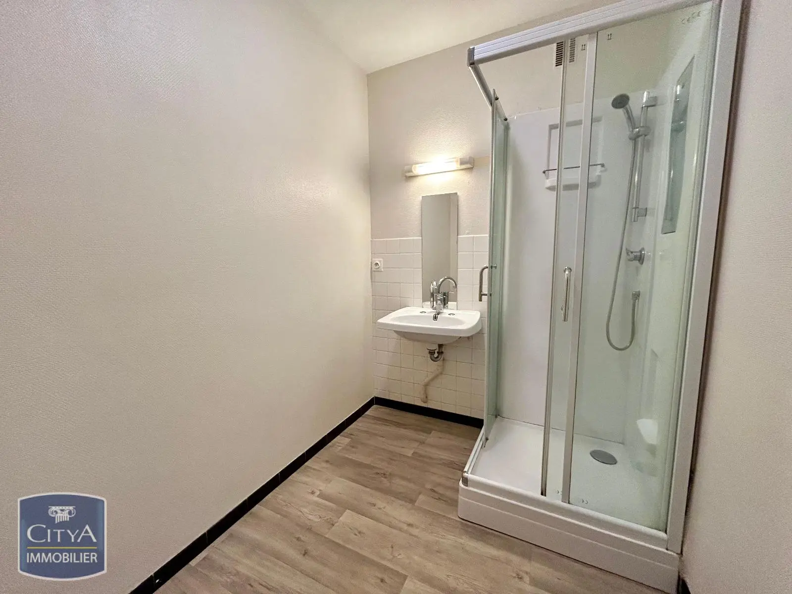 Photo 7 Appartement 5 pièces 104.41m²