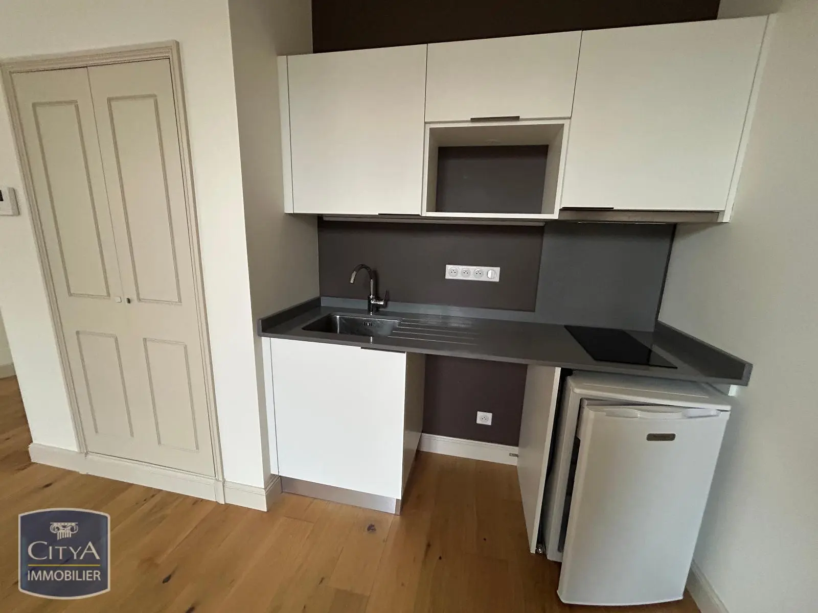 Photo 3 Appartement 1 pièce 28.66m²