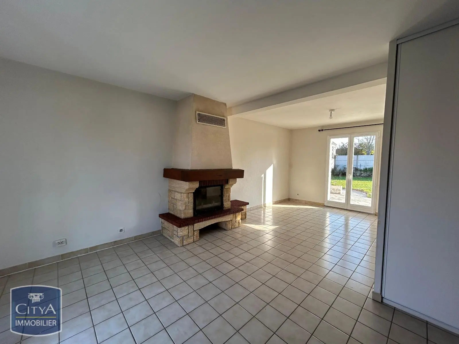 Photo 2 Maison 4 pièces 105m²