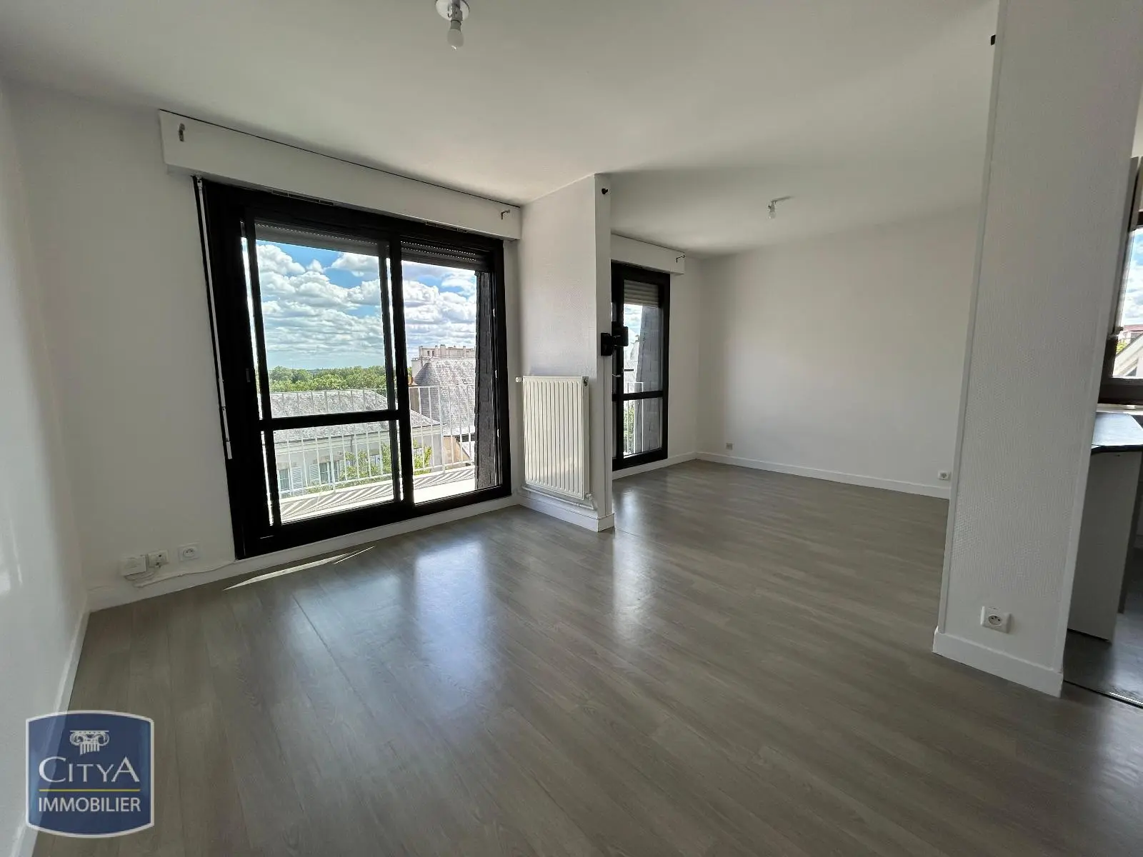 Photo 1 Appartement 1 pièce 31.5m²