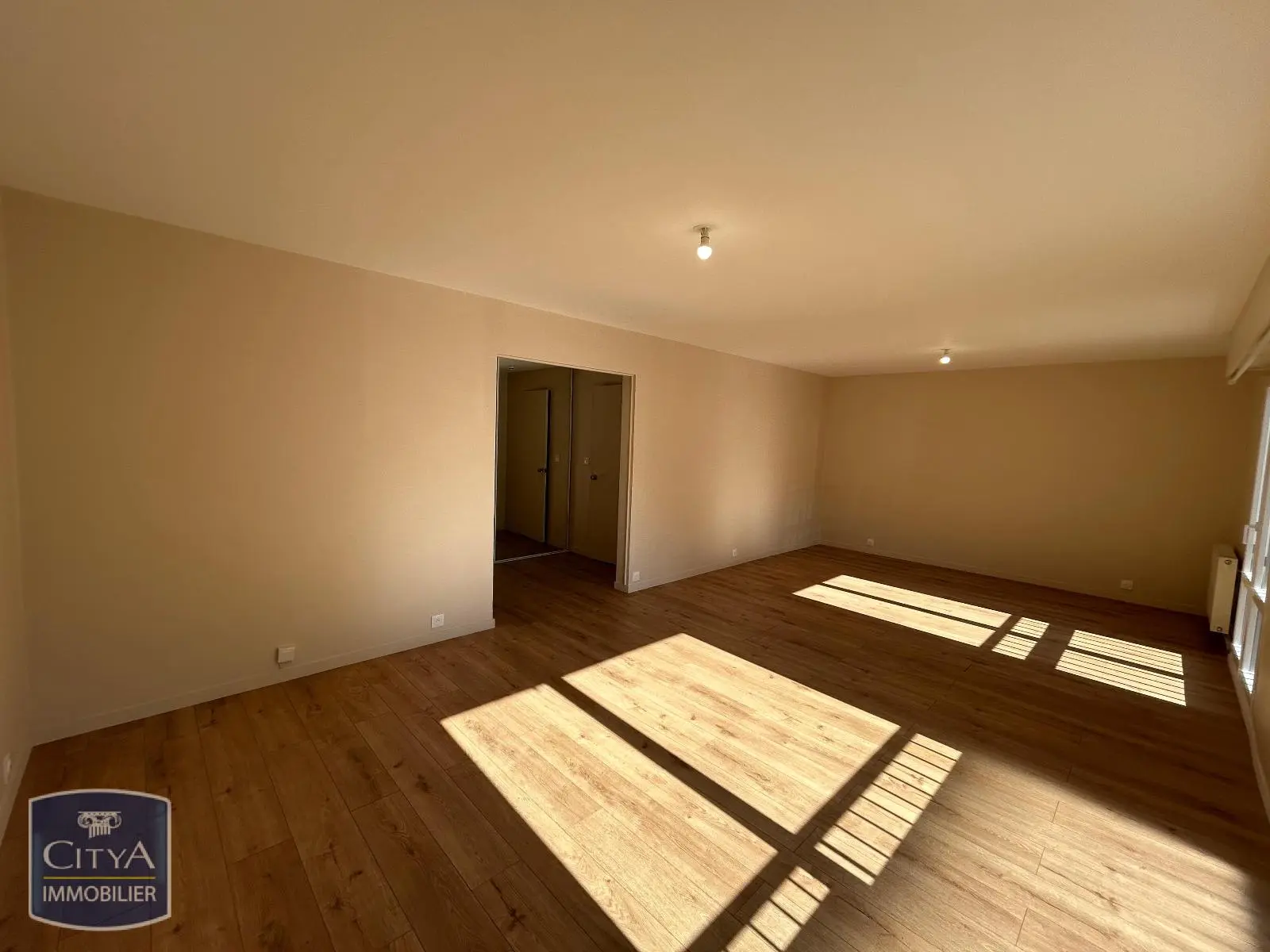 Photo 1 Appartement 4 pièces 87.09m²