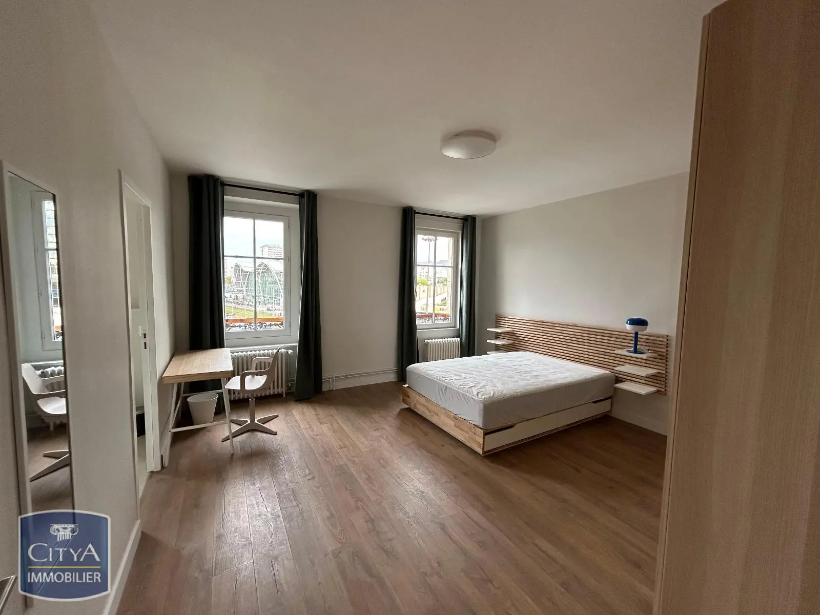 Photo 1 Appartement 1 pièce 28m²