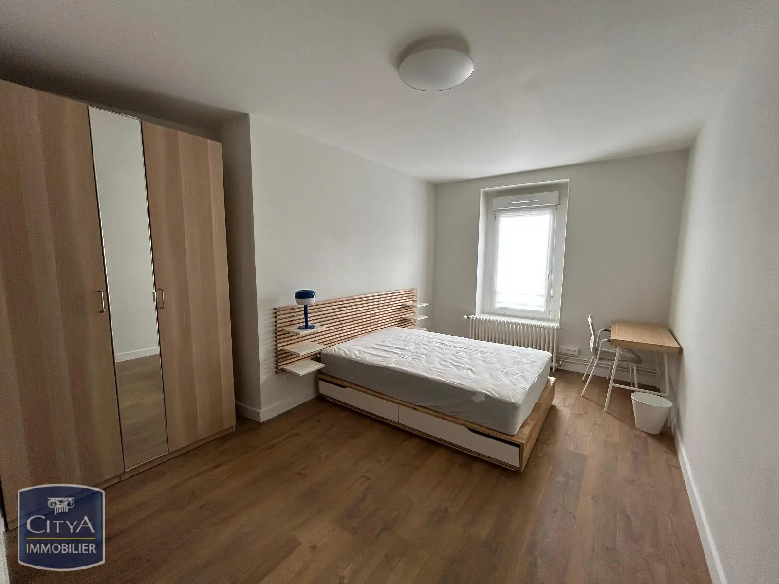 Photo 1 Appartement 1 pièce 27m²