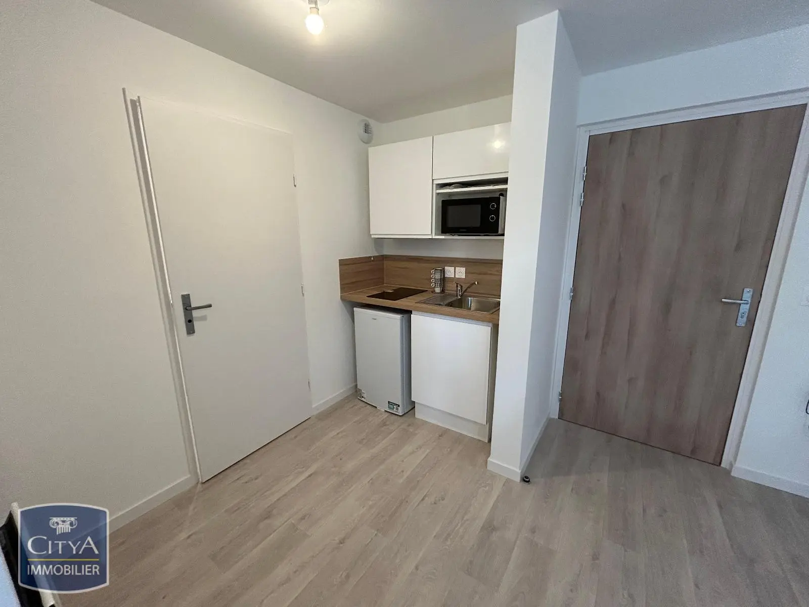 Photo 4 pour Appartement 1 pièce 23.52m² Photo 4 Appartement 1 pièce 23.52m²