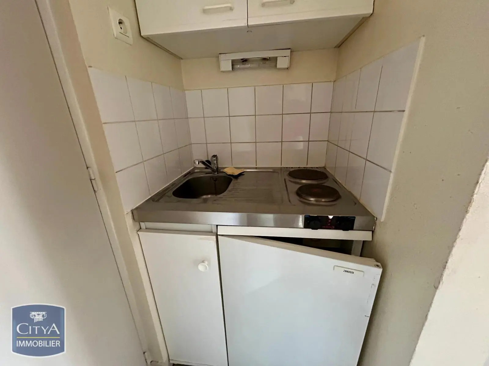Photo 3 Appartement 1 pièce 13.88m²