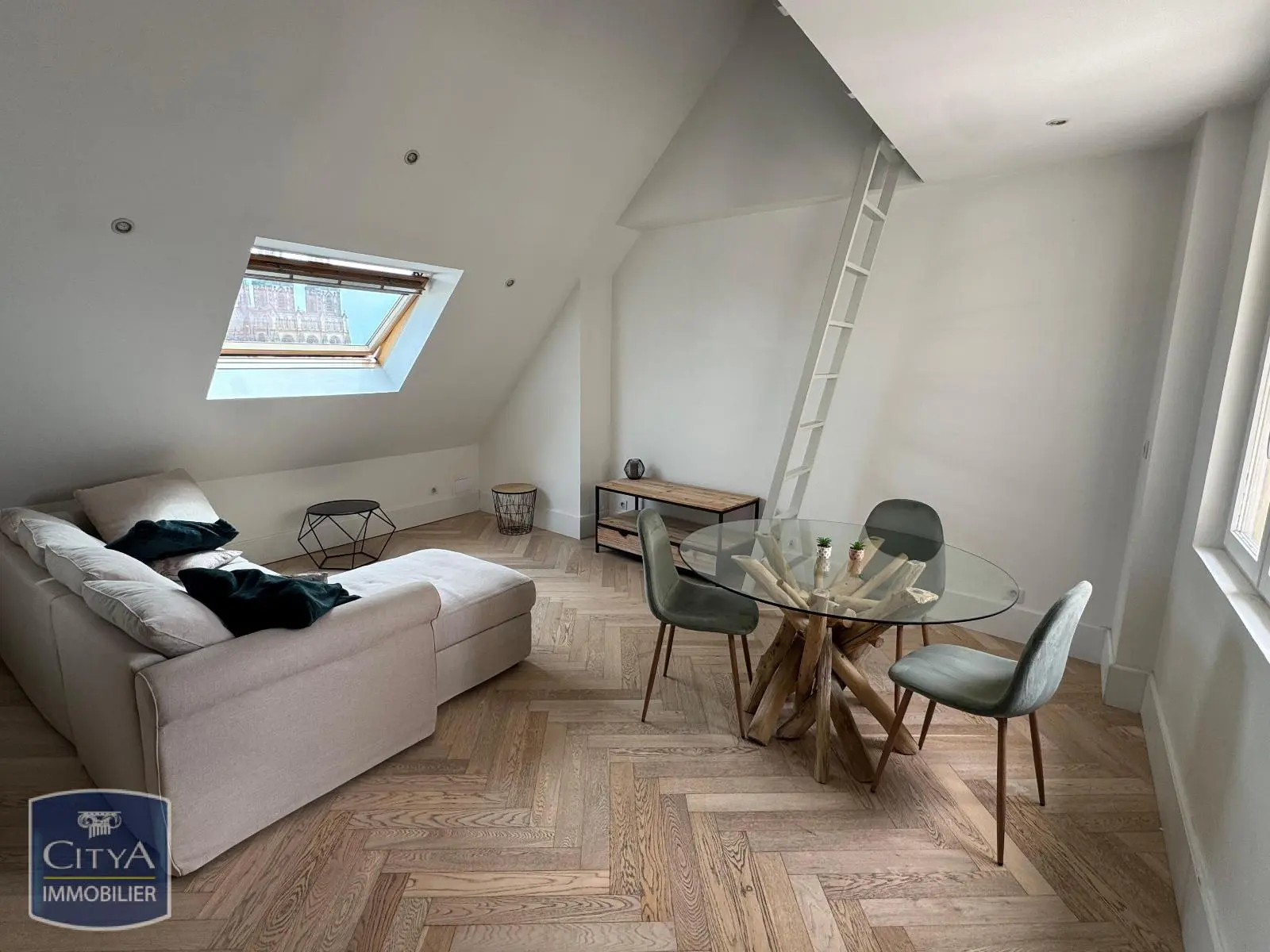 Photo 1 Appartement 2 pièces 52.44m²