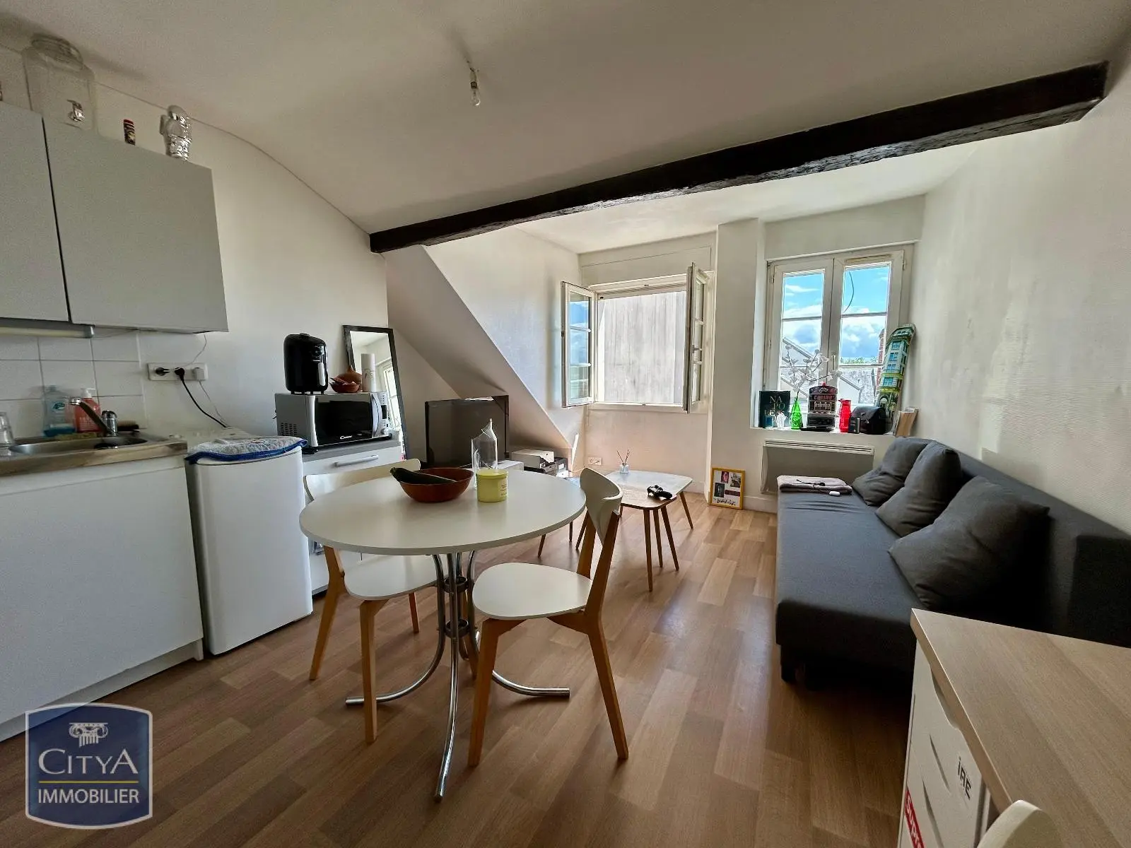 Photo 2 Appartement 1 pièce 24m²