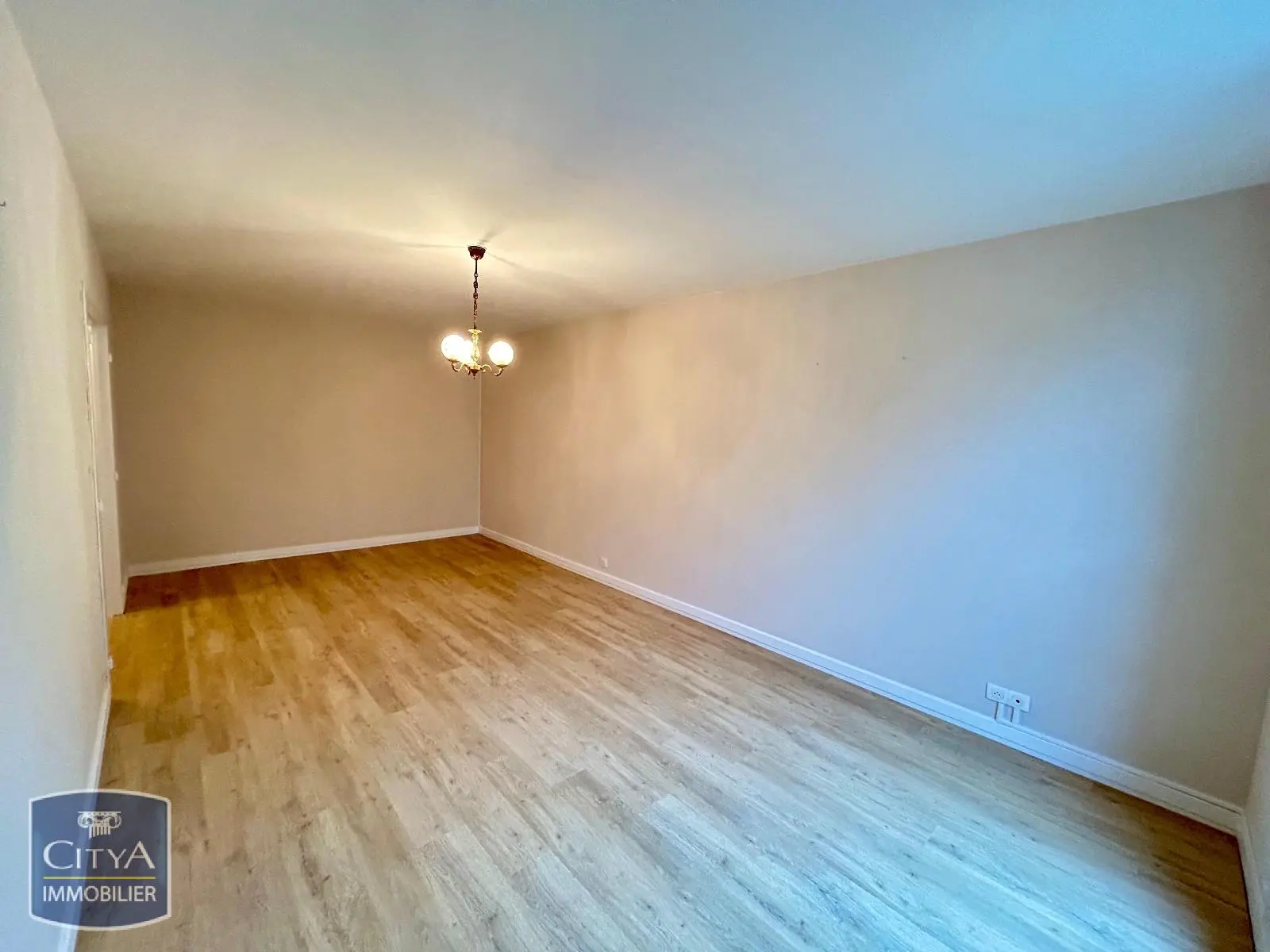 Photo 3 Appartement 2 pièces 56.19m²