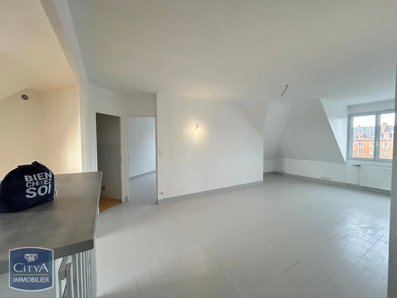 Photo 1 Appartement 2 pièces 55m²