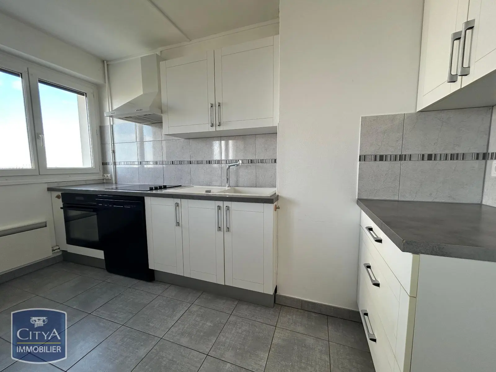 Photo 2 Appartement 4 pièces 73.68m²