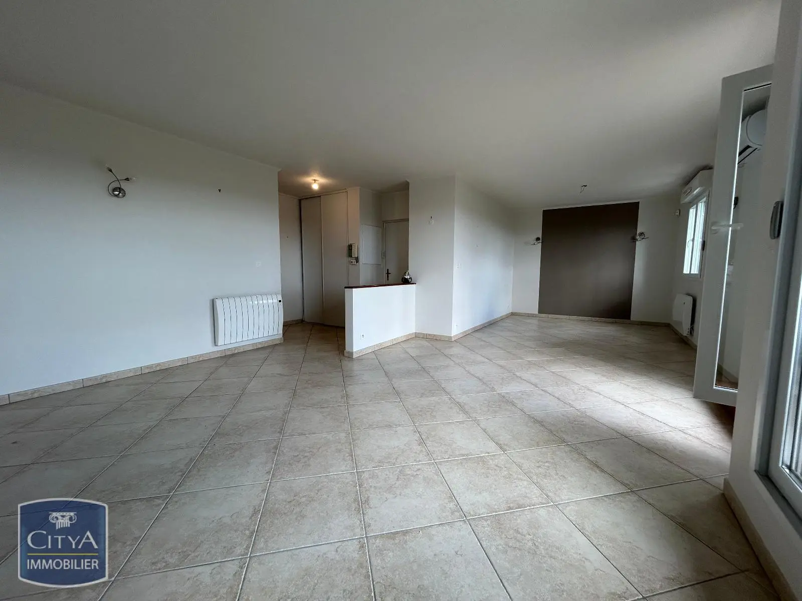 Photo 2 Appartement 4 pièces 103.93m²