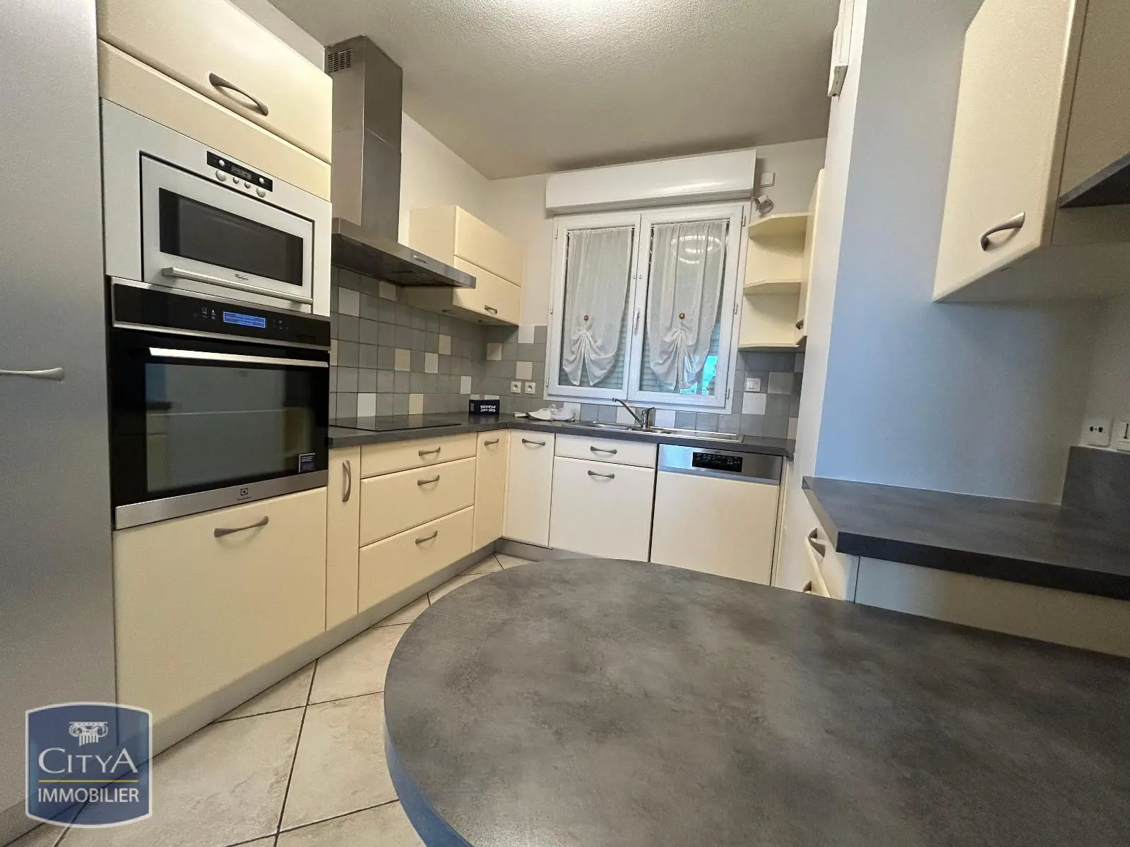 Photo 4 Appartement 4 pièces 103.93m²