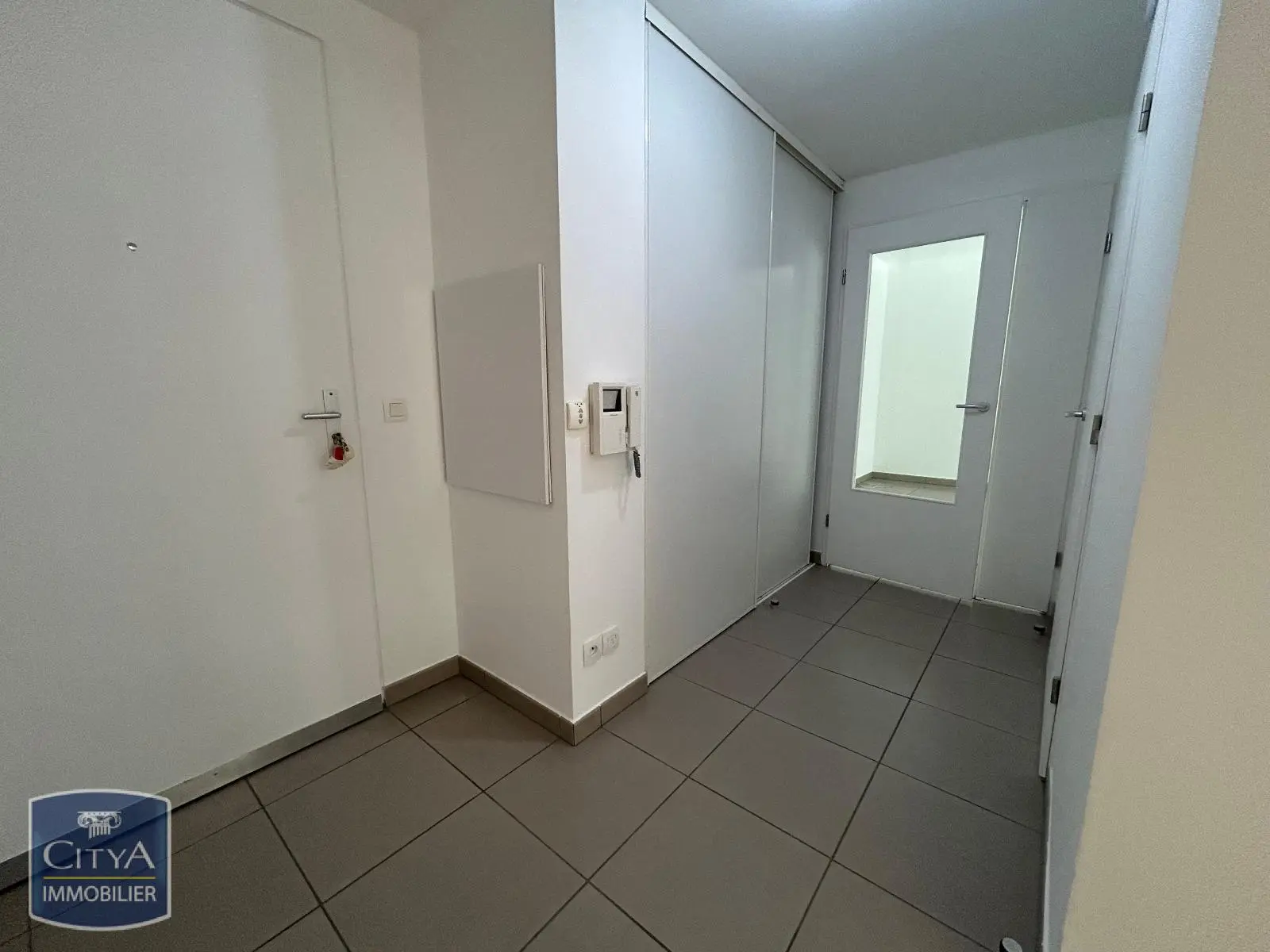 Photo 3 Appartement 2 pièces 59.6m²