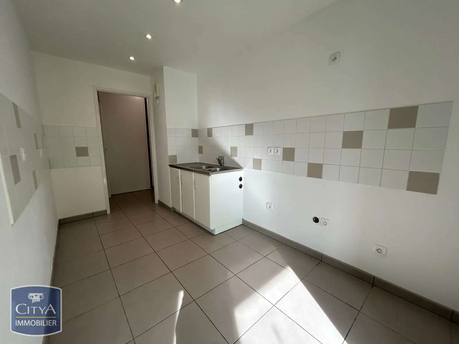 Photo 3 Appartement 2 pièces 59.75m²