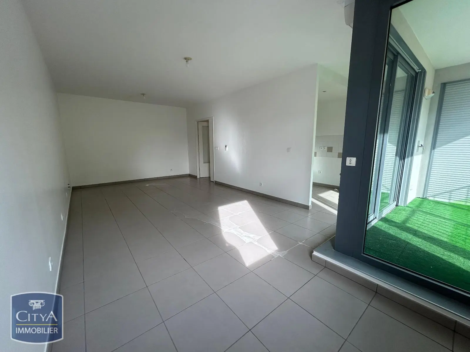 Photo 1 Appartement 2 pièces 59.75m²