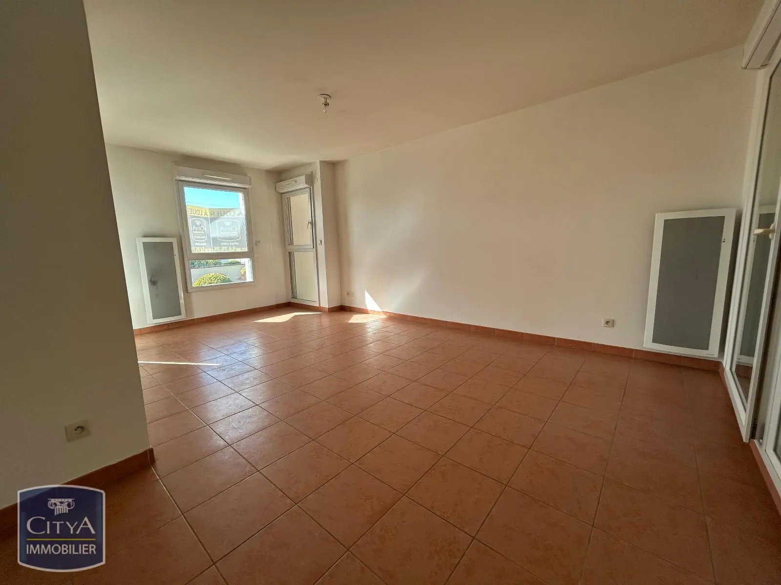 Photo 1 Appartement 2 pièces 56.4m²