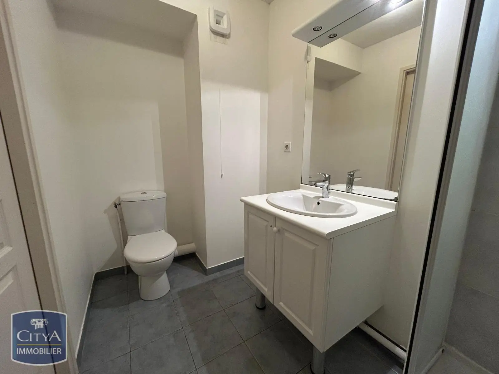 Photo 6 Appartement 1 pièce 32.97m²