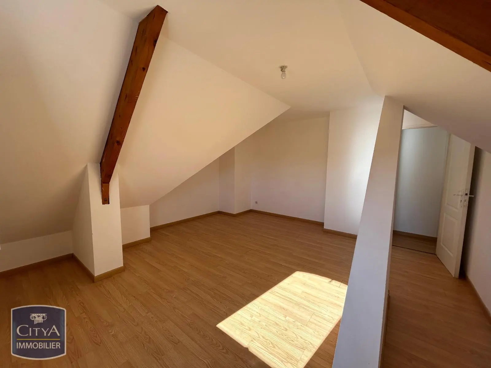 Photo 12 Maison 7 pièces 147m²