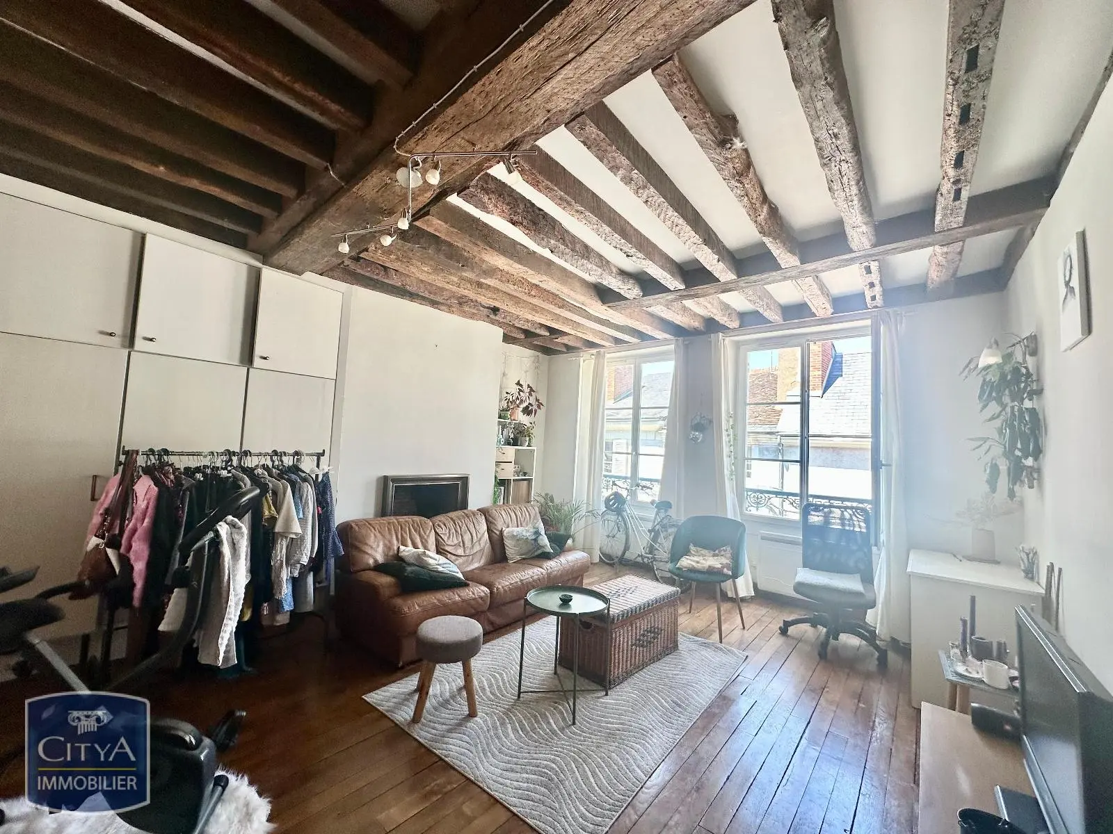 Photo 1 Appartement 3 pièces 77m²