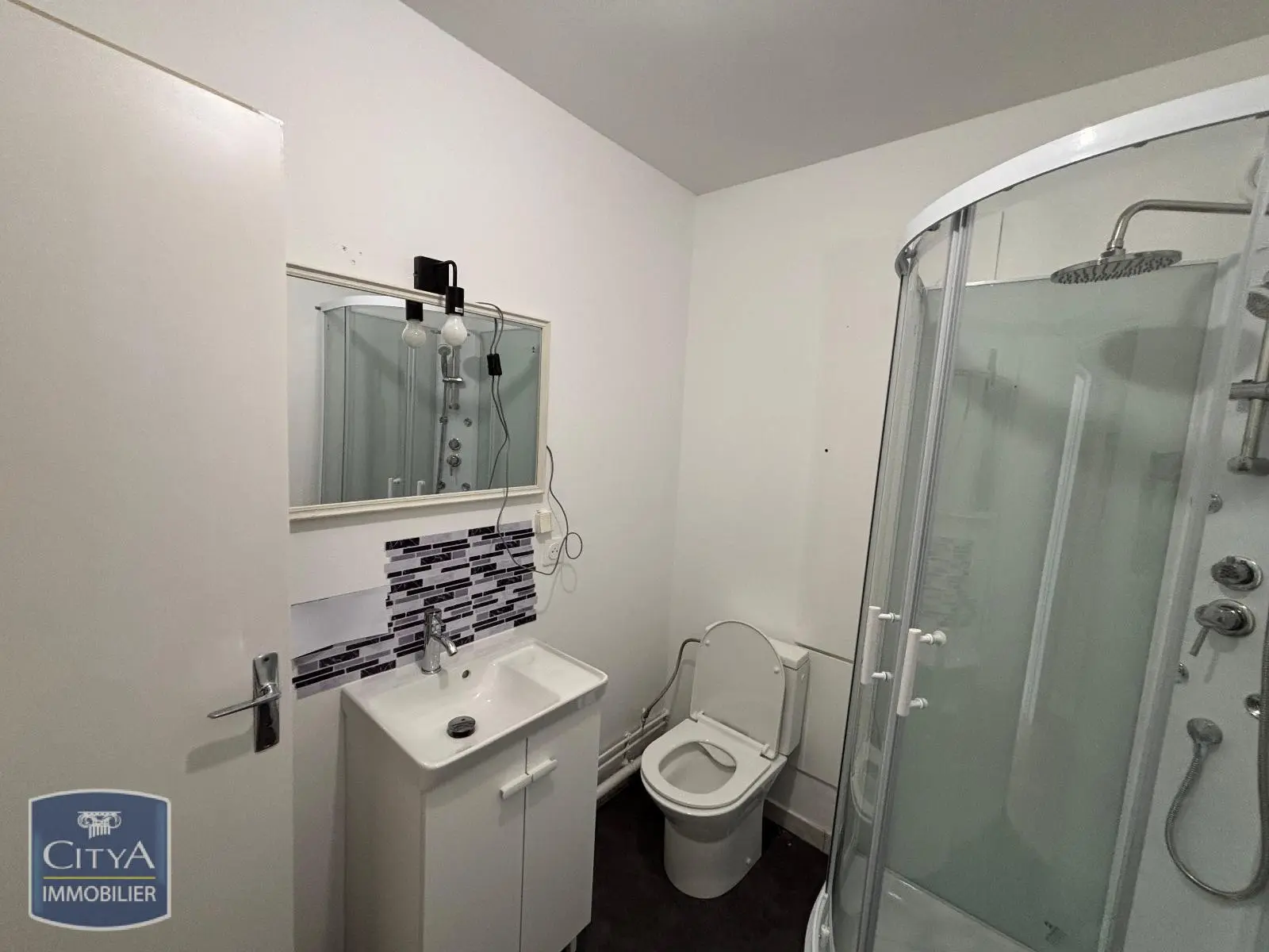 Photo 4 Appartement 1 pièce 31.09m²