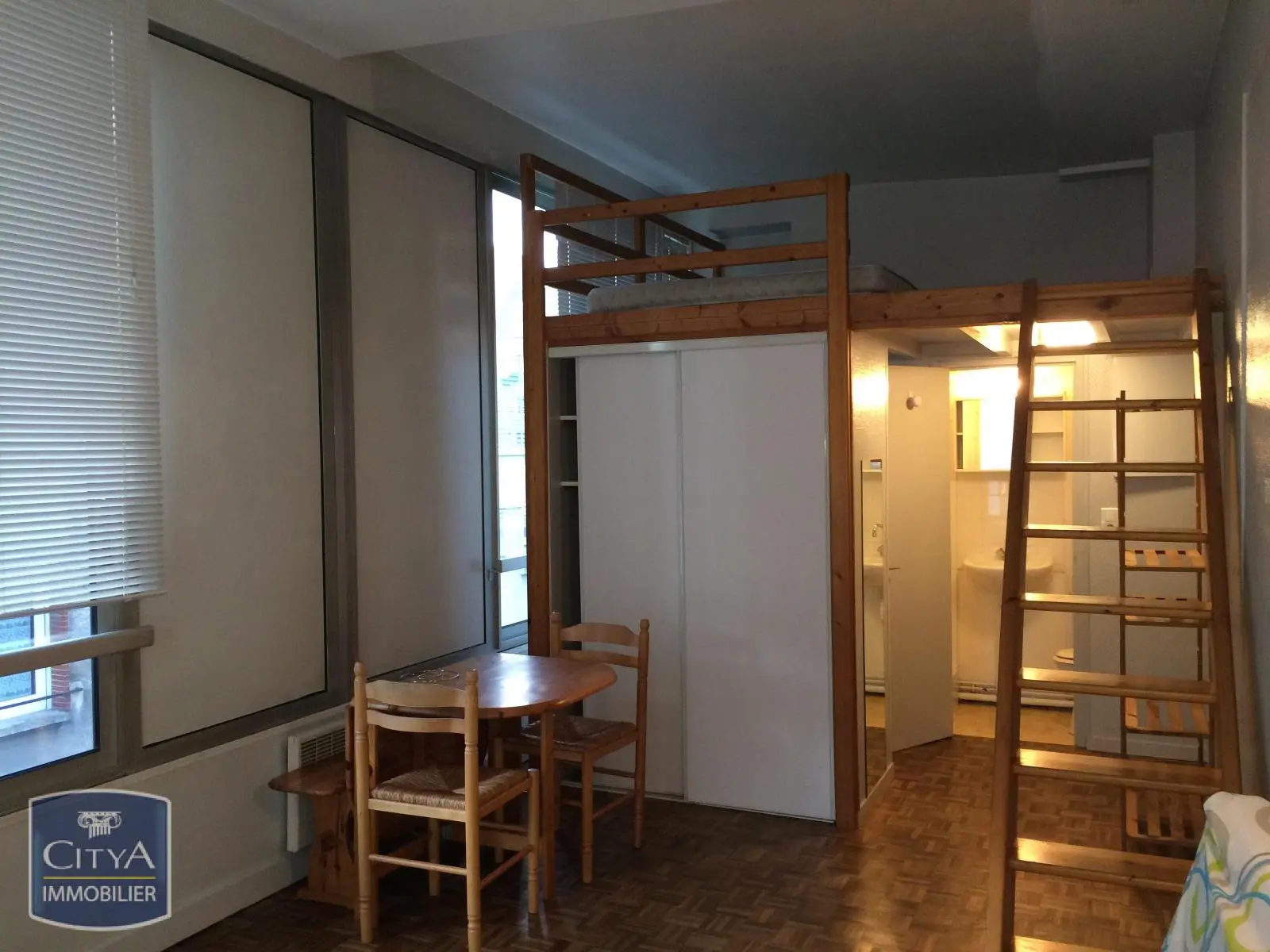 Photo 2 appartement Orléans