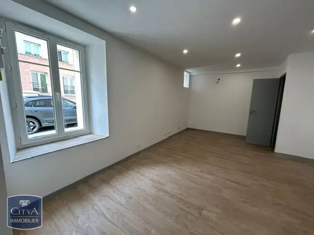 Photo 2 Appartement 1 pièce 30.93m²