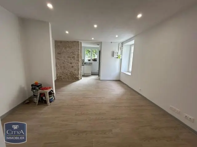 Photo 3 Appartement 1 pièce 30.93m²