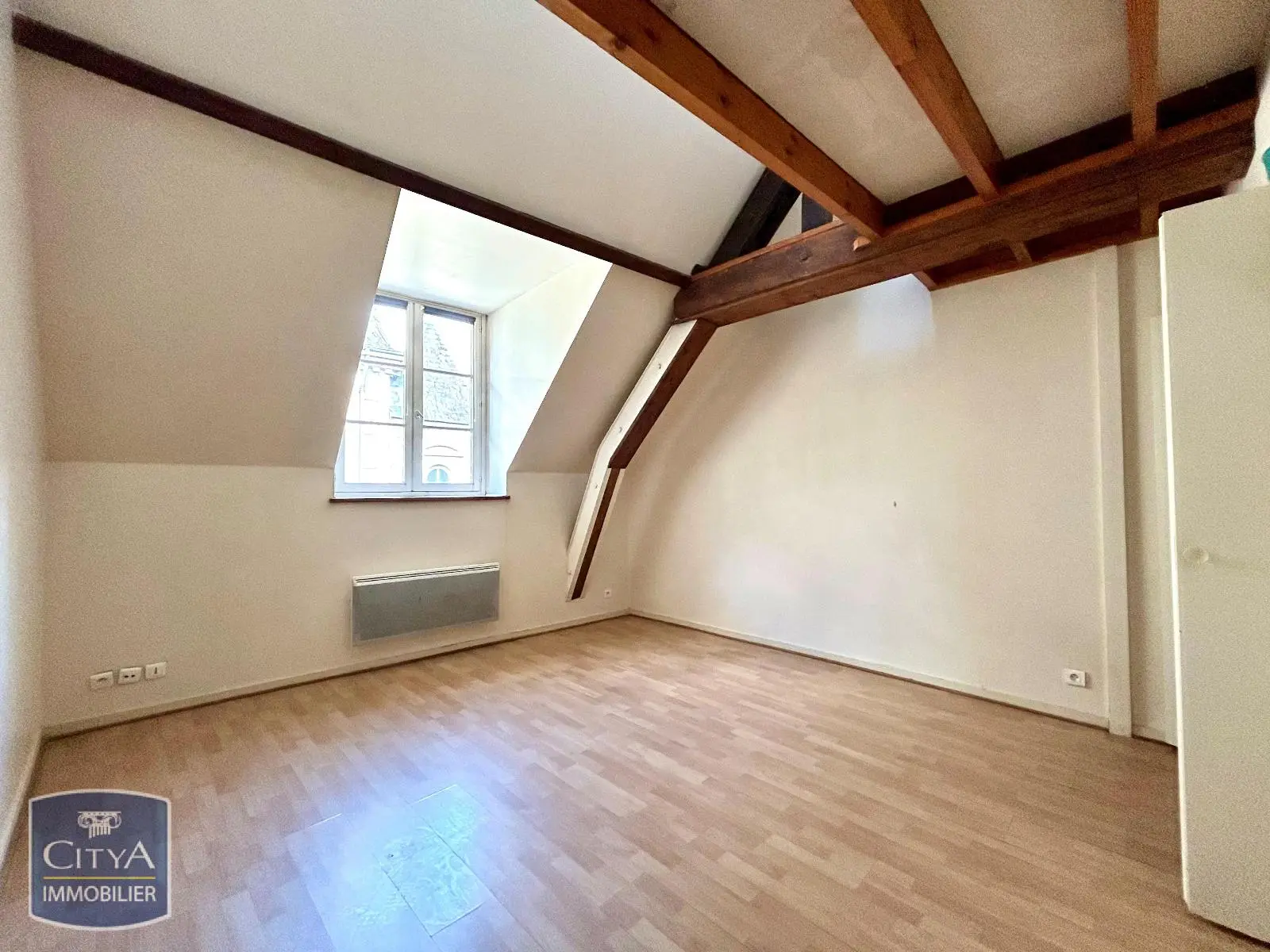 Photo 3 Appartement 1 pièce 22.7m²