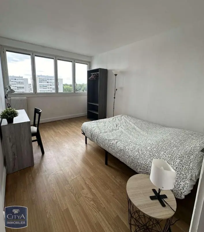 Photo 1 Appartement 1 pièce 12m²