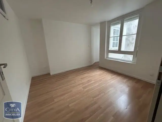 Photo 7 Appartement 1 pièce 9.86m²