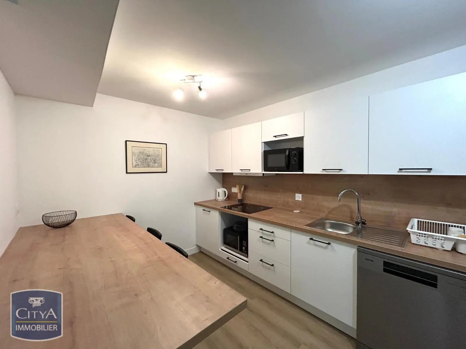 Photo 1 Appartement 1 pièce 15m²