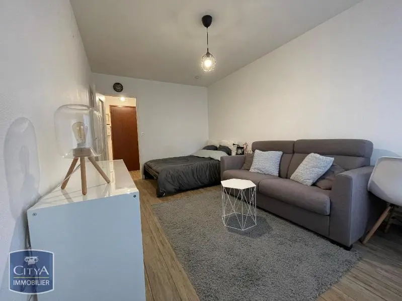 Photo 1 Appartement 1 pièce 27.11m²