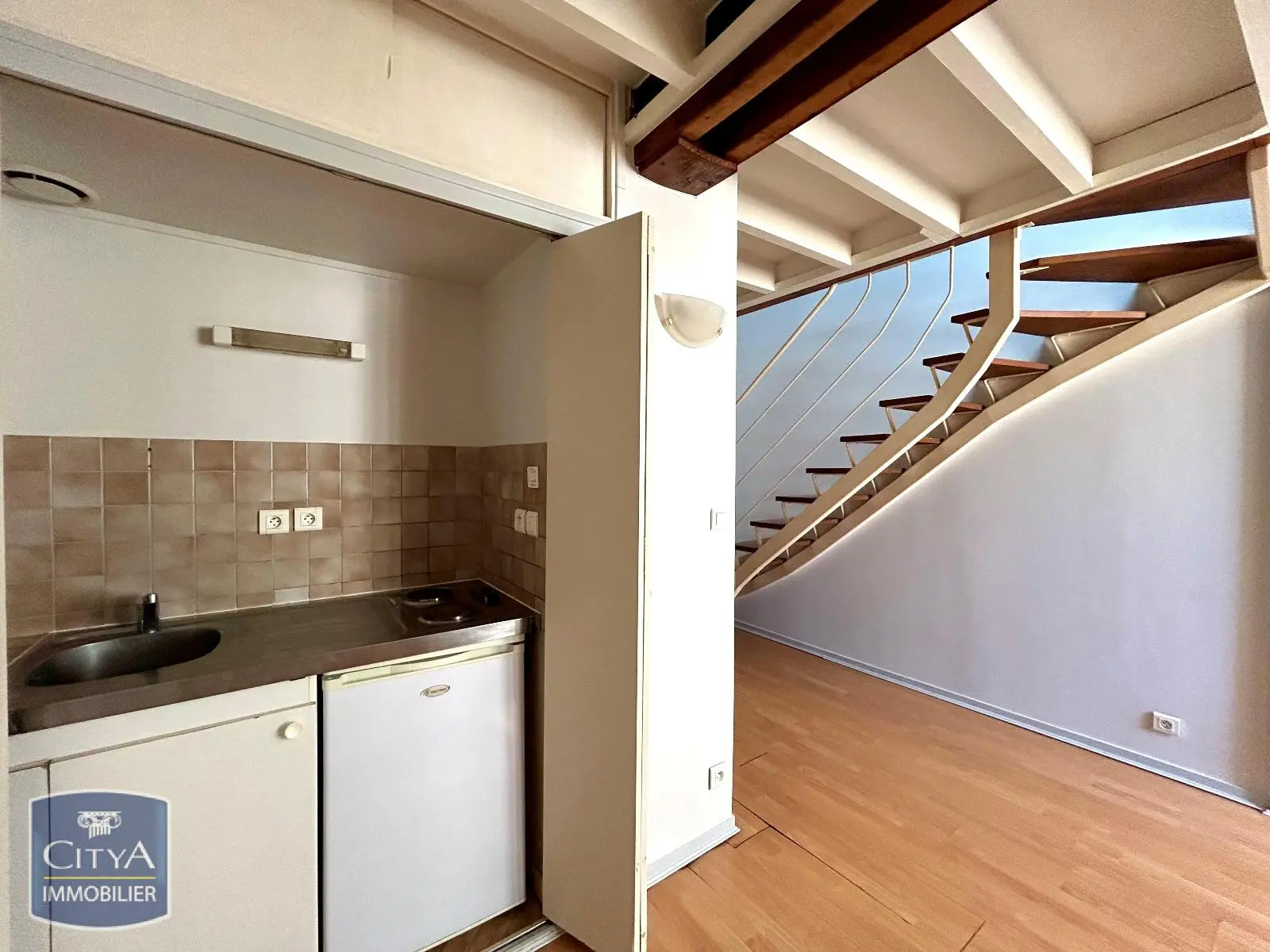 Photo 3 Appartement 1 pièce 21.08m²