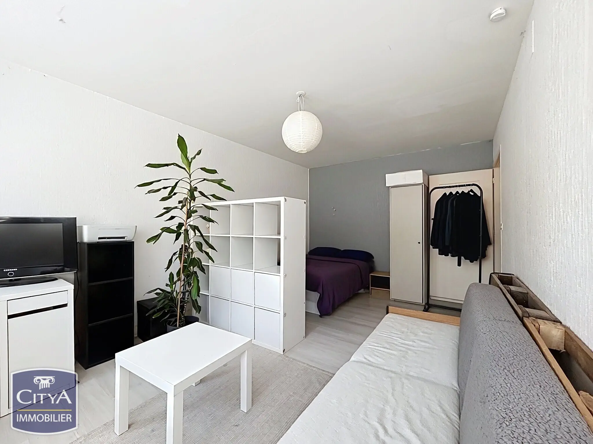 Photo 1 Appartement 1 pièce 27.35m²