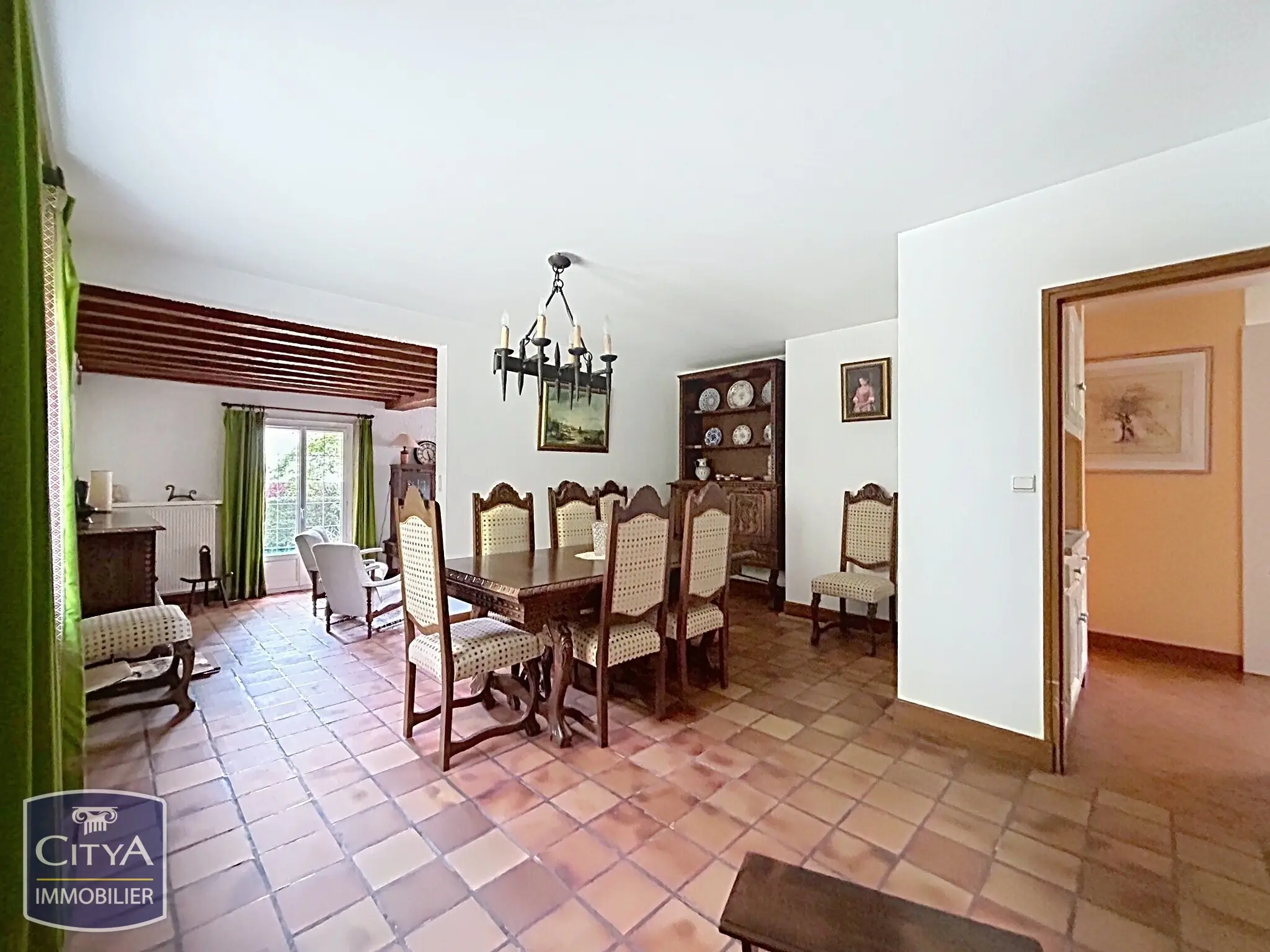 Photo 4 Maison 10 pièces 216m²