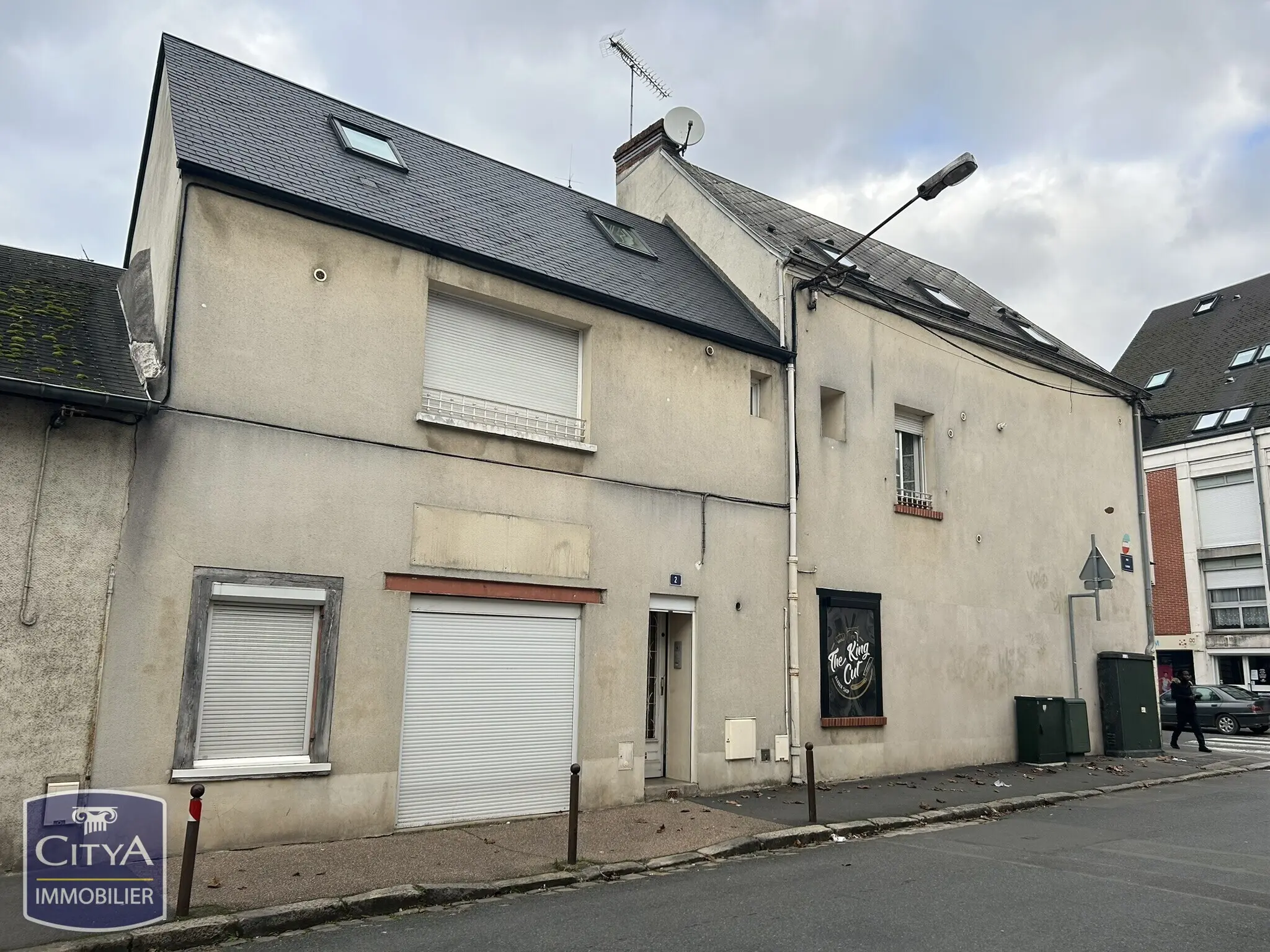 Photo 1 Immeuble 176.71m²