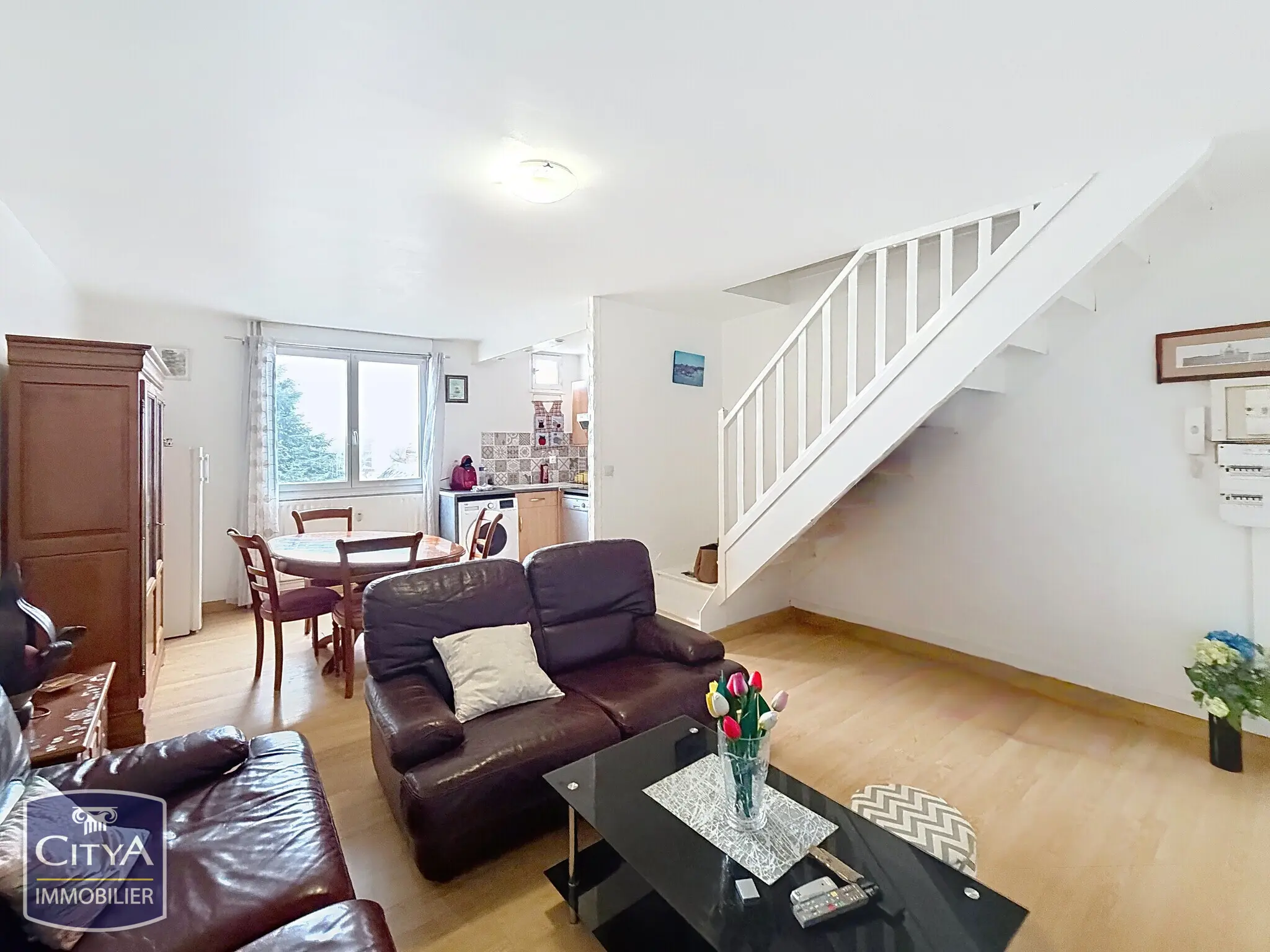 Photo 1 Appartement 2 pièces 53.2m²