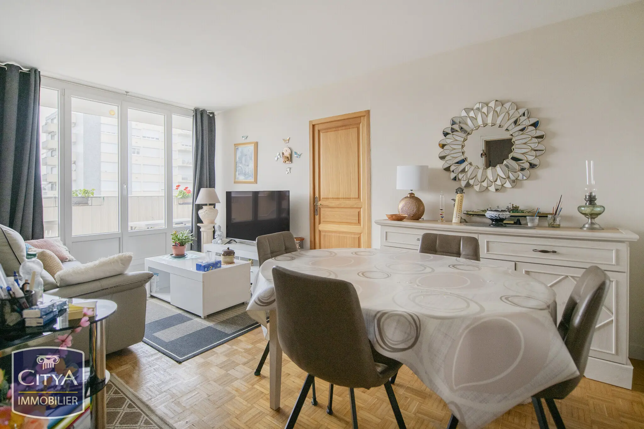 Photo 3 Appartement 2 pièces 56m²