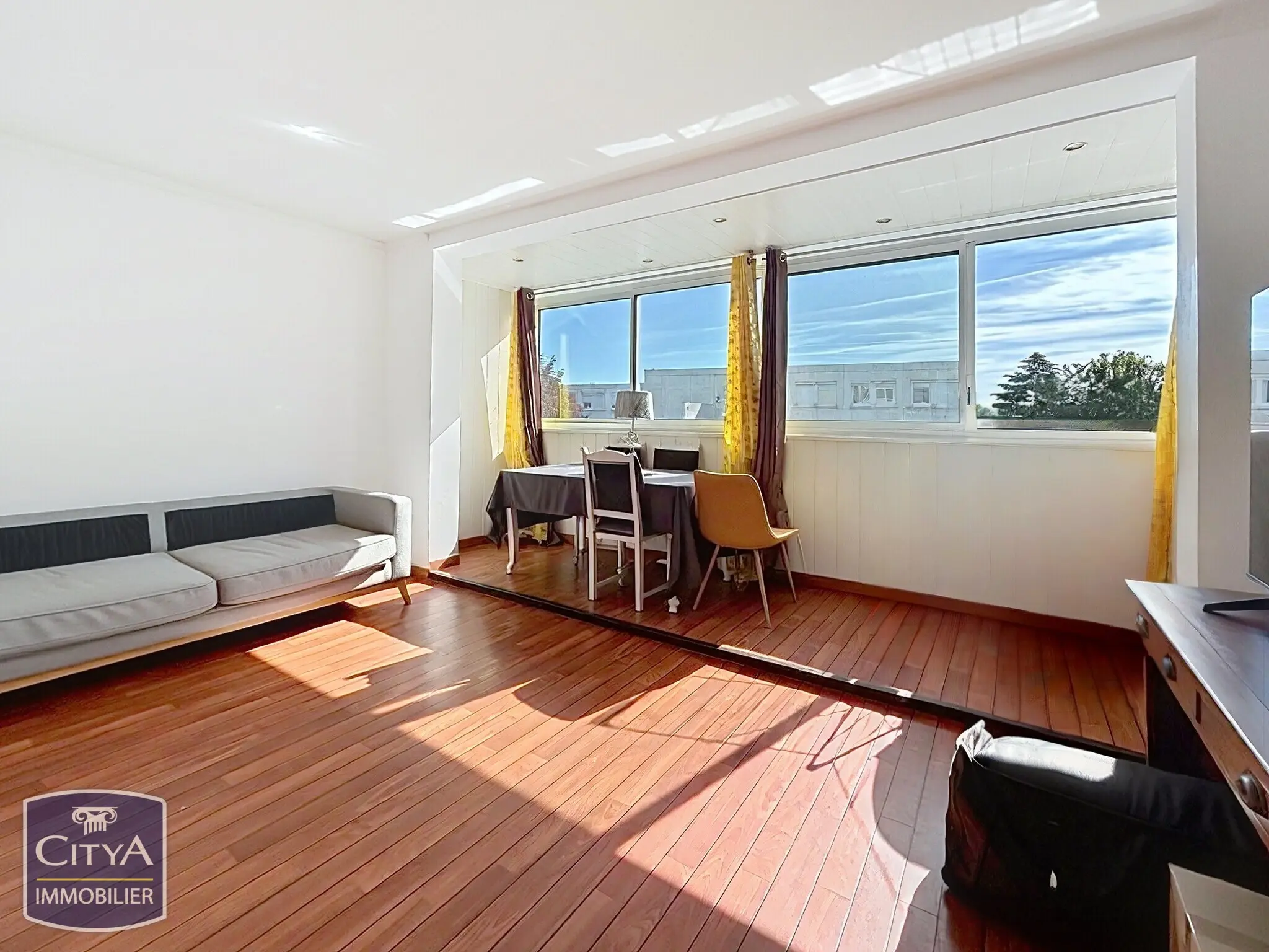 Photo 1 Appartement 2 pièces 49.98m²