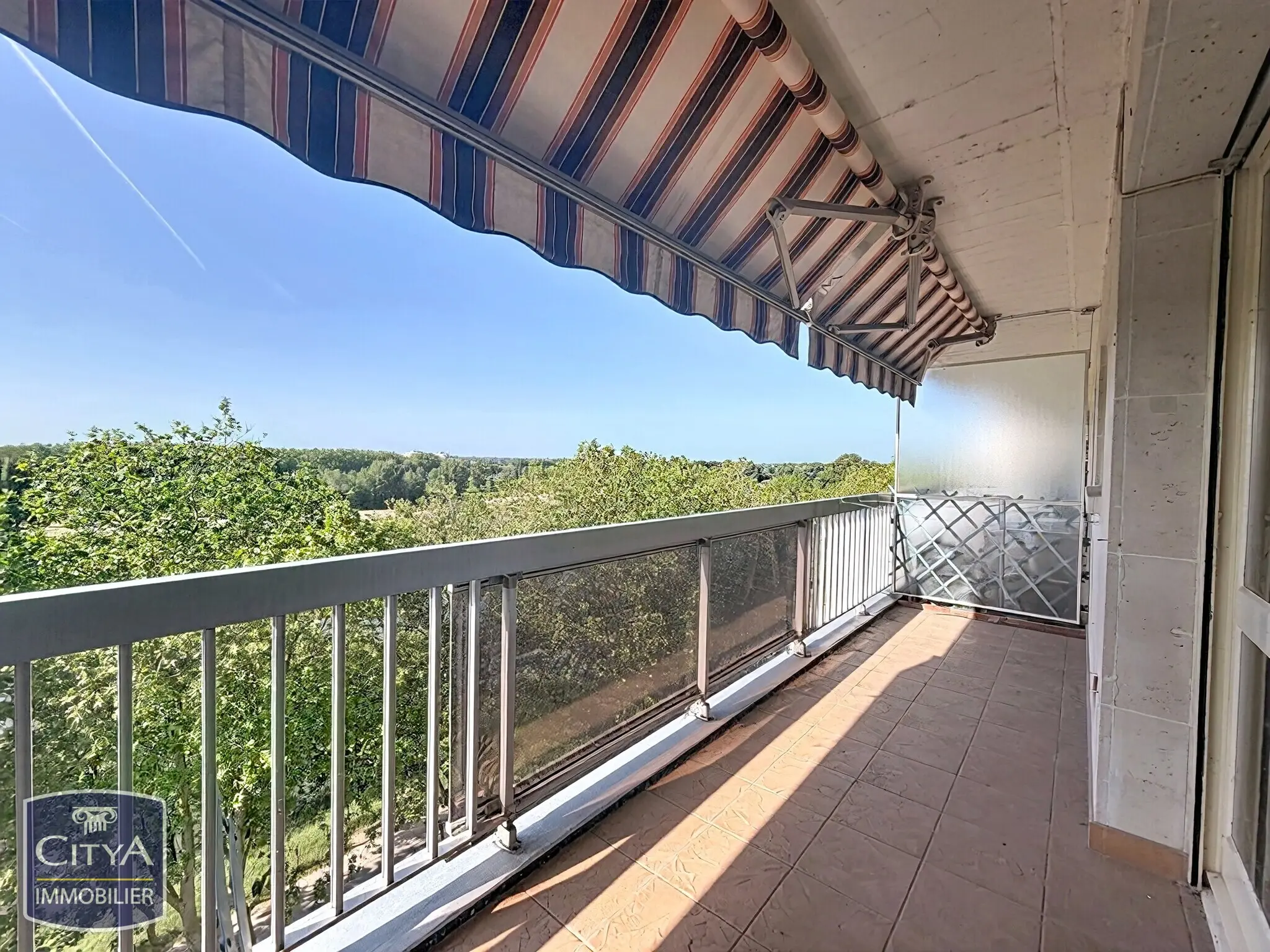 Photo 2 Appartement 1 pièce 29.55m²