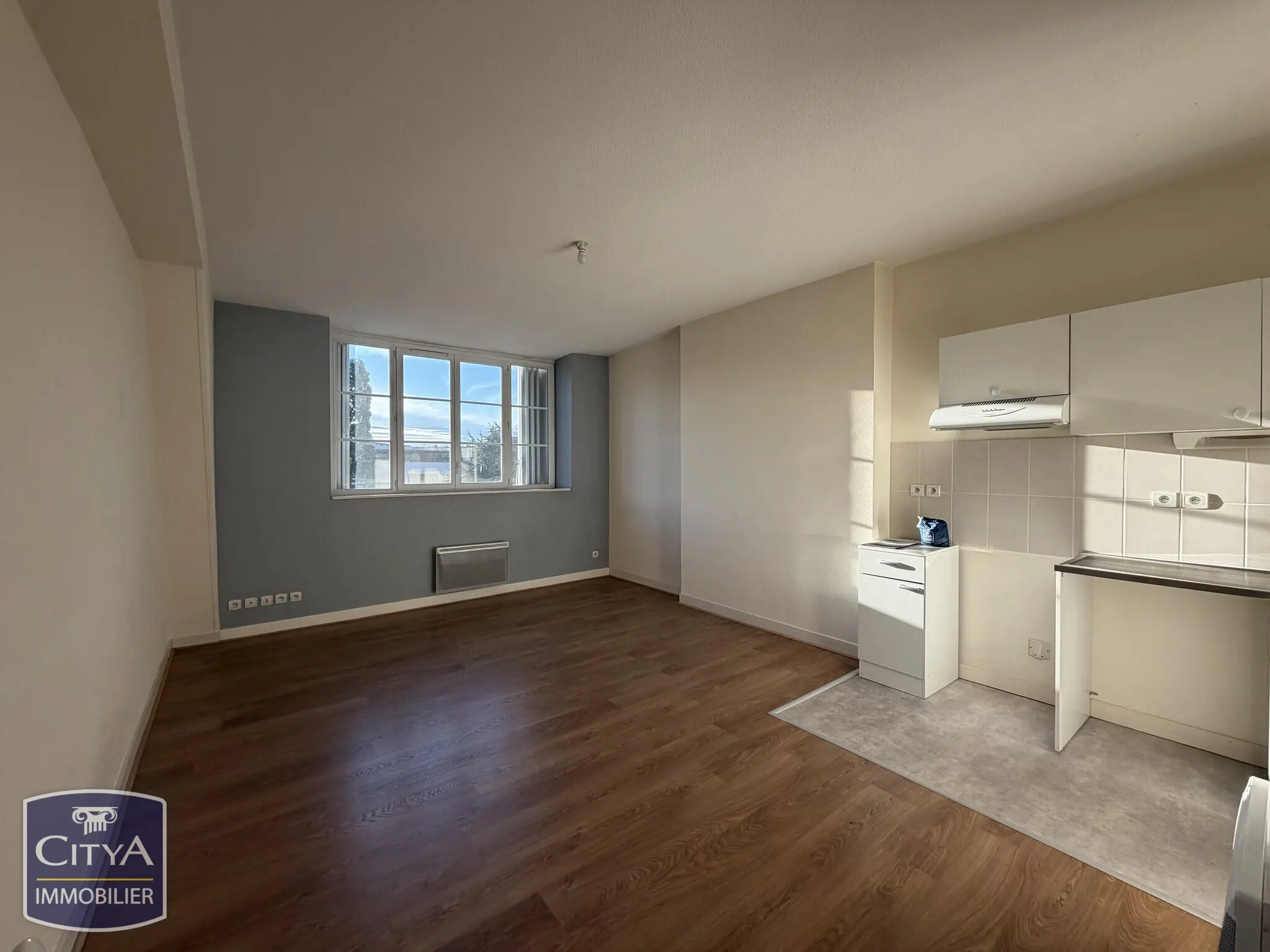 Photo 3 Immeuble 425m²